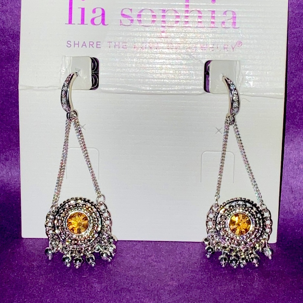 NWT Lia Sophia dangle earrings